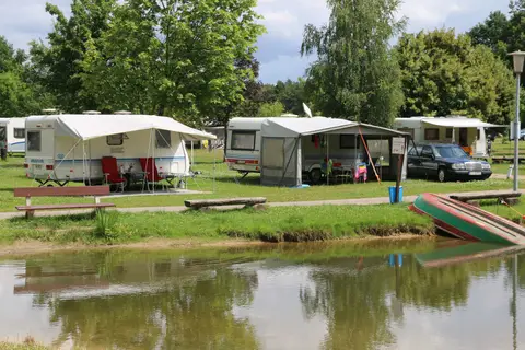 Ferienpark Plötzky - Kleiner Waldsee