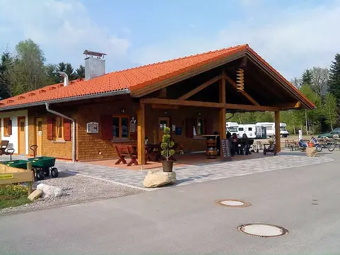 Alpen-Rundblick Mobil Camping