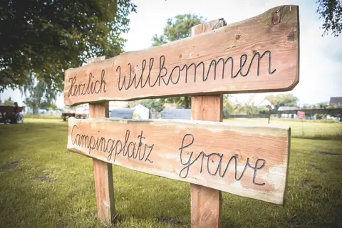 Campingplatz Grave