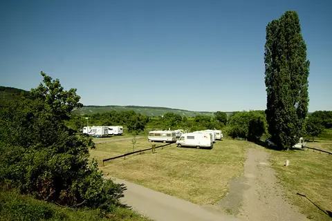 Reisemobilplatz An den 2 Pappeln