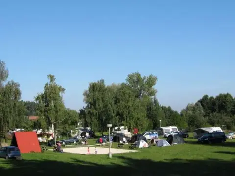 Autokemp Příhrazy