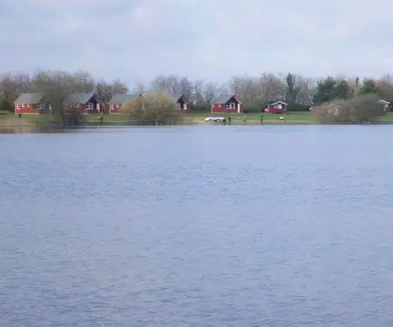 Uge Lystfiskeri Og Camping