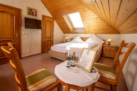 Wohnmobilstellplatz Weingut Villa Hochdörffer