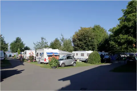 Camping Nell