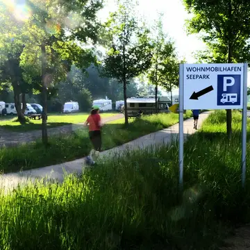 Wohnmobilhafen Seepark Zülpich