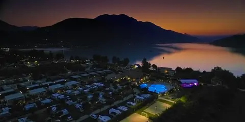 Camping Mario Village