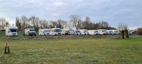 Camperpark - Jachthaven 't Eiland