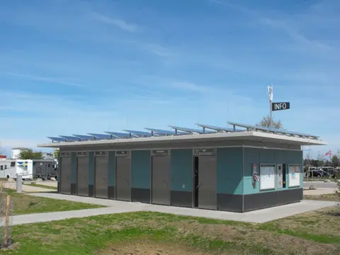 Reisemobil Stellplatz Heiligenhafen Binnensee