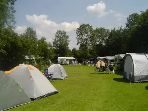 Tussen de Diepen