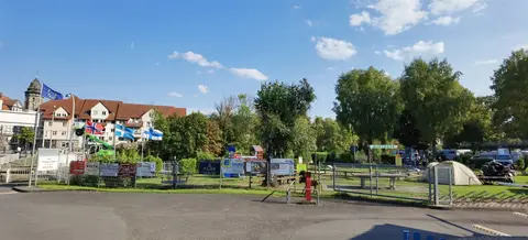 Grüne Insel Tanzwerder